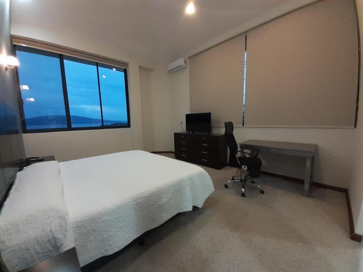Hotel Candelero Yuriria ภายนอก รูปภาพ